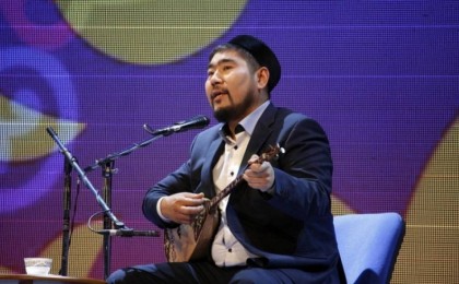 Балғынбек Имаштың өлеңі елді жылатты