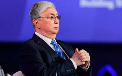 Тоқаев Путинмен кездесу барысында Луганск пен Донецк тәуелсіздігін мойындамайтынын айтты