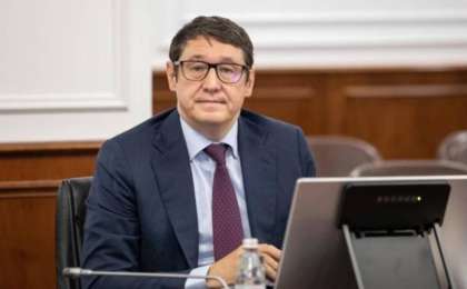 Энергетика министрлігі 1 миллион теңгеге кресло сатып алғаны рас па? - Министр түсініктеме берді