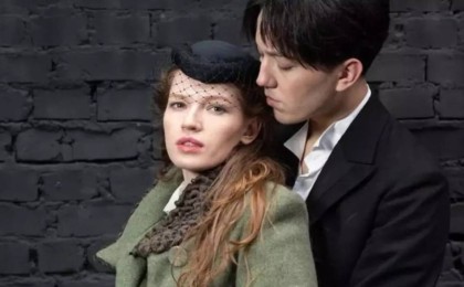 "Қазақ қызы құрып қалды ма?": Димаштың жаңа бейнебаяны талқыға түсті