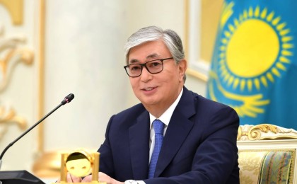 Қазақстандықтарға орыс тілінсіз қиын болады - Тоқаев