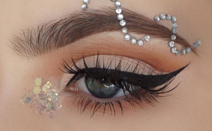 15 жасар қыз қабағын тестіремін деп көз жұмды