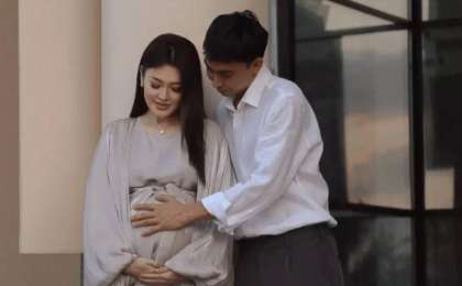 "Қыз деп ойлаймын": аяғы ауыр Ерке Есмахан көпшілікті жаңа суретімен қуантты (фото)