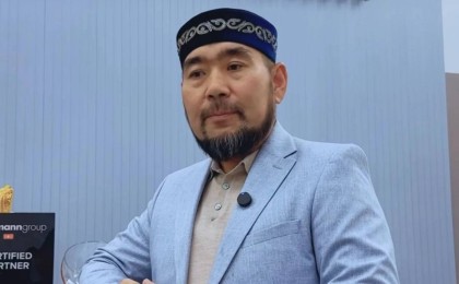 "Балаларға тіпті обал": Балғынбек Имаш бұрынғы уақыт белдеуін қайтаруды сұрады