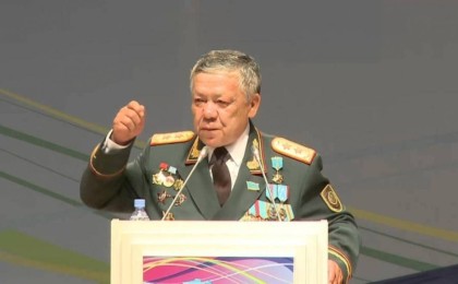 Бақытжан Ертаев: Кеңес кезінде әскердегі «дедовщина» қазіргідей болған емес