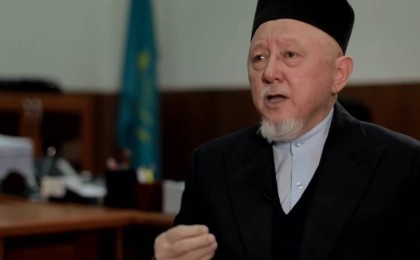 Әбсаттар қажы Дербісәлі қайтыс болды