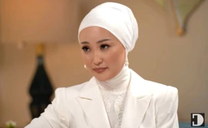 "Жылап келгенде әкем кіргізбеді": Мөлдір Әуелбекова жеке өміріне қатысты сырды ақтарды