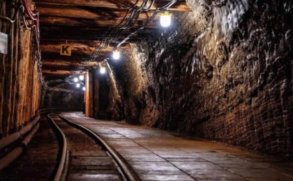 "Баспана мен 10 жылдық жалақы төленеді": шахтада қаза тапқан кеншілердің отбасына қандай көмек көрсетілетіні айтылды