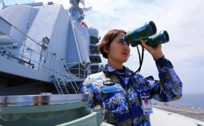 Қазақ қызы 24 жасында әлемдегі ірі әскери кемені тізгіндеген