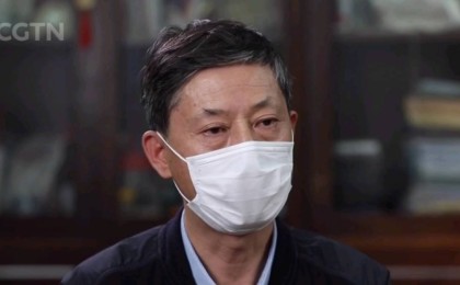 Ухань зертханасының басшысы вирустың таралуы туралы пікір білдірді