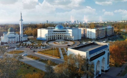 Алматыдағы Нұр-Мүбәрак мешітінде бозбаланы зорлаған – заңгер