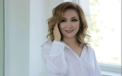 "Оранған қыздардан көңілім қалды" - Бақыт Шадаева дін жолына түсіп, өнерден бас тарқан әріптестерін сынға алды