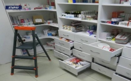 Атырауда тұрғындар дәріханаларға ұрлыққа түсе бастады