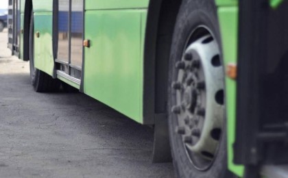 Астанада бойжеткен автобустың астына түсіп, қаза тапты