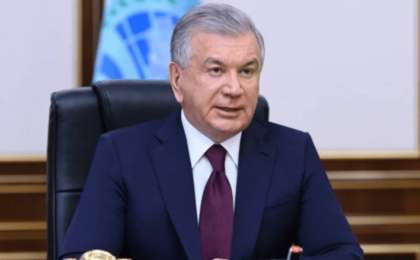 Өзбекстан президенті бір күнде 40-тан астам шенеунікті жұмыстан босатты