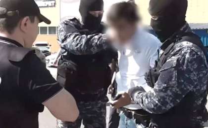 Астанада полицей атын жамылған алаяқ шетел азаматынан азғындық жасадың деп ақша бопсалаған 