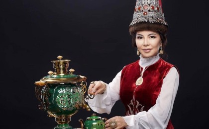 "Дәнекерлеушіге тұрмысқа шықтым": Тамара Асар алғаш рет жолдасы туралы айтты