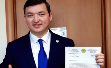 «Абылай ханның атының неше тісі бар?»: ҰБТ-да жиі қойылатын сұрақтың авторы табылды