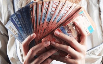 "Жындарды қашырамын": Алаяқ белгісіз күштерден қорғағаны үшін 120 млн теңге алған