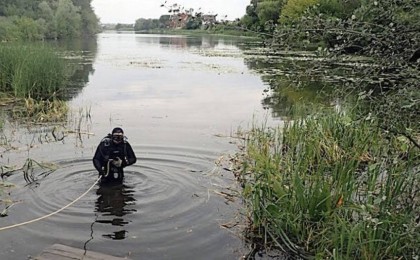 "Өлтіріп, өзенге лақтырып кеткен": Атырауда 5 күн бұрын жоғалып кеткен қыздың мәйіті табылды