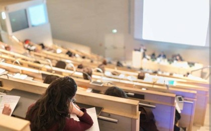 "Қулығы мен айласы көп ЖОО-лар біздің түбімізге жетеді"