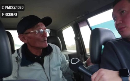 Талғарда "Хутор" бандасы туралы айтқан тұрғынды полицейлер ұстап әкетті (видео)