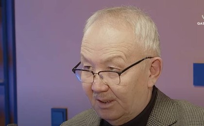 «Шетелдік ақпарат көздерінде де жазылып, талқыланып жатыр»: тарихшы Жамбыл Артықбаев Талғардағы трагедия жайлы (ВИДЕО)