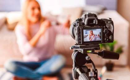 Қазақстан Президенті блогерлерге арналған заңға қол қойды