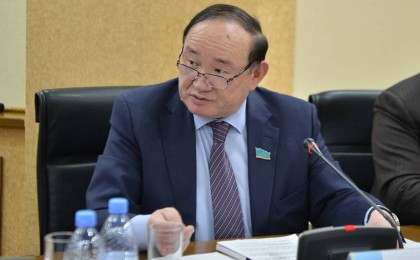 Халық мемлекетке масыл болып алды - Сенат депутаты Әли Бектаев