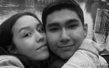 Марқұм Арман Дүйсеновтің ұлына сүйіктісі қайғылы жазба қалдырды