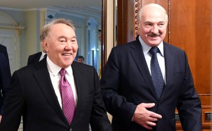 Лукашенко Назарбаевты туған күнімен құттықтады