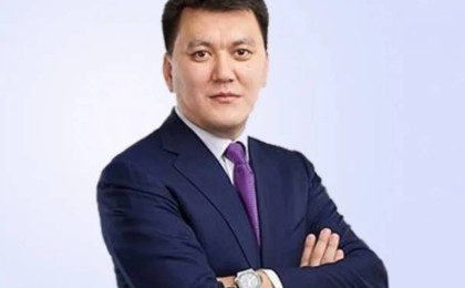 Ерлан Қарин: "Референдум – Президенттің саяси реформалар бағдарламасын іске асырудың кезекті бөлігі"
