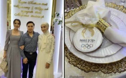 «Кілең ығай мен сығай»: Елдос Сметов жасаған той сынға қалды (ВИДЕО)