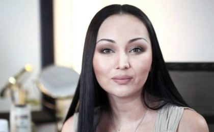 “Көмегіңіз керек” - Баян Мақсатқызы Арман Дүйсеновтың ұлы қайтыс болардан 10-12 күн бұрын көмек сұрағанын айтты