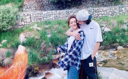 Ерке Есмахан: Аяғым ауыр емес! Арамызда неке жоқ!