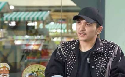 "Не үшін беруім керек?": Ұланғасыр Қами әншілердің салық төлеуіне қарсы шықты