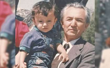 Димаш Құдайберген марқұм атасына әсерлі жазба арнады