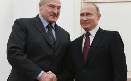 Путин ядролық қарудың алғашқы партиясы Беларуске жеткізілгенін жаһанға жария етті