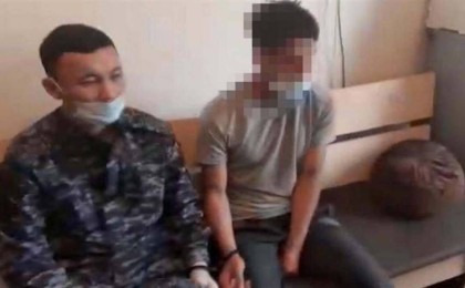 Жамбыл облысының тұрғыны полицейді пышақтап тастады