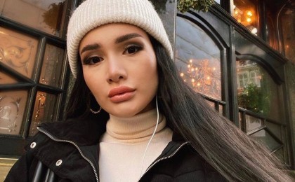 Байзақова бейтаныс адамдарға ауызашар бермек