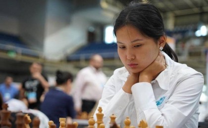 Қазақстандық Бибісара Асаубаева әлемнің үздік жас шахматшысы атанды