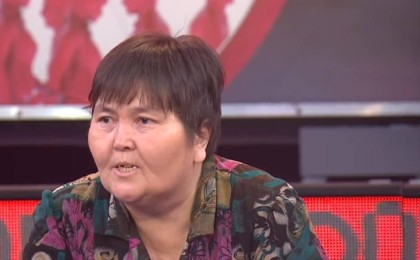 Туған шешем мен өгей әкем екі баламды жетімдер үйіне өткізіп жіберді: Қазақ әйелі 24 жылдан бері екі баласын іздейді