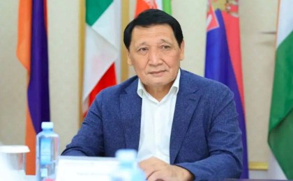 Әуезов университетінің ректоры екі айға қамауға алынды