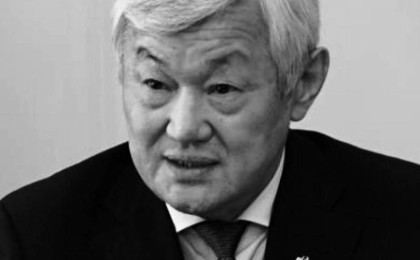 Бердібек Сапарбаев қайтыс болды