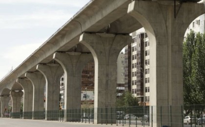 38 жастағы Астана тұрғыны LRT-да асылып қалды