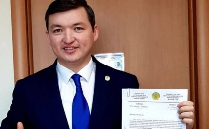 ҰБТ-ны әділ өткізуге тырысқан Ұлттық тестілеу орталығының басшысы қызметінен кетті