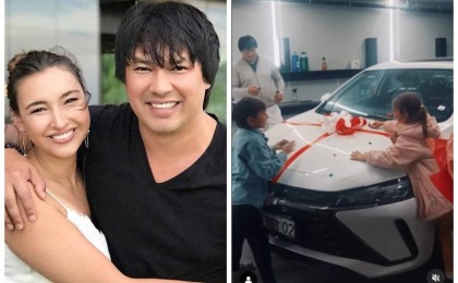 "Осындай жар сыйлағаныңызға рақмет": Бүркіт әйелінің анасына көлік сыйлады