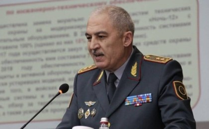 “Біз не боп барамыз?” - ҚР Қорғаныс министрі генералдарды әскердегі оқиғалар үшін сөгіп тастады