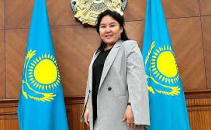 Үкіметтің баспасөз қызметі журналист Жания Ұранқаеваға "Үкімет Үйіне" кіруге рұқсат берді