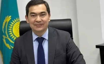 Қызылордалық шенеунік кәсіпкерлерді ұлының оқу ақысын төлеуге мәжбүр еткен